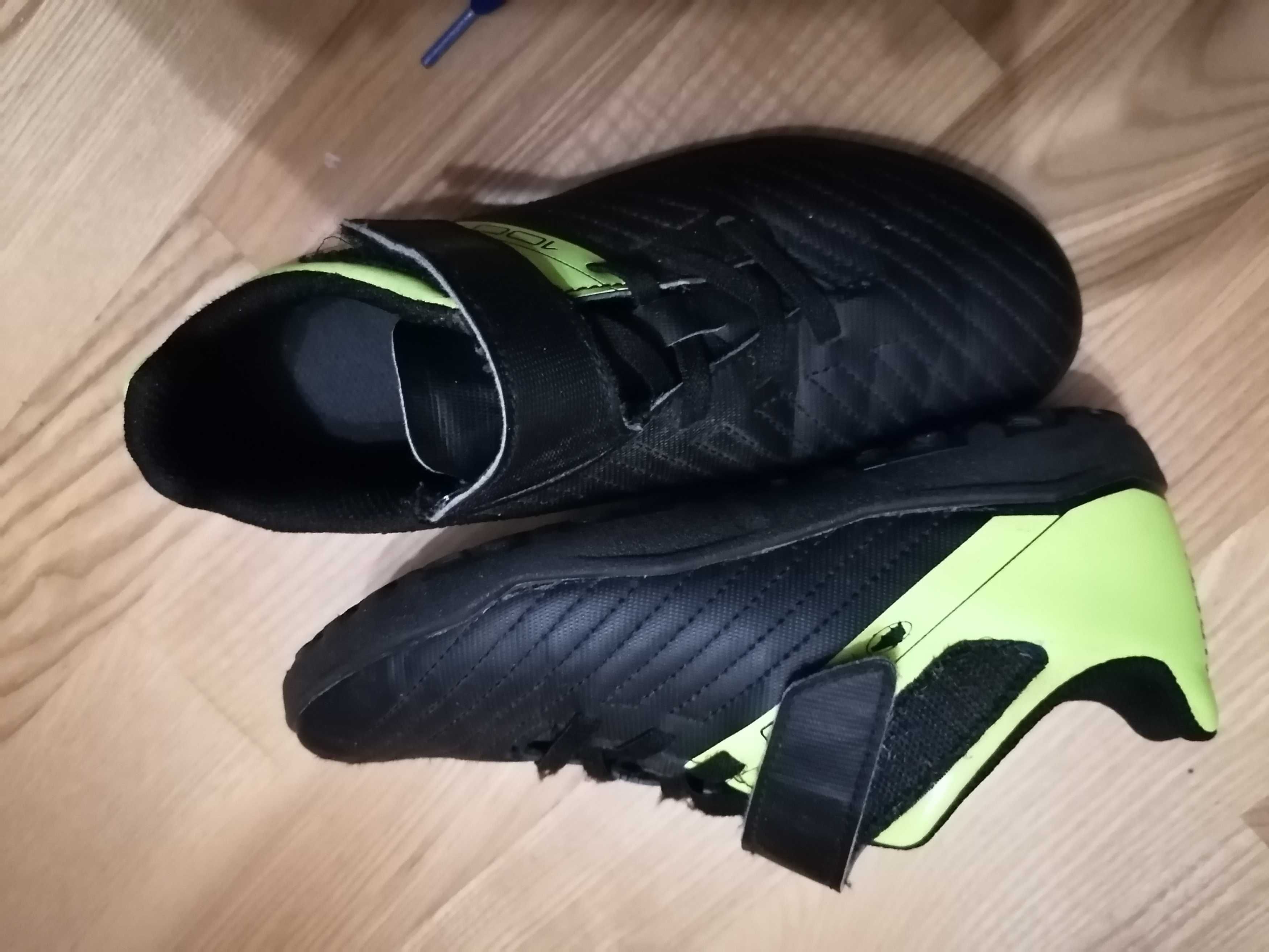 Turf na rzepy, buty do piłki nożnej Kipsta 34