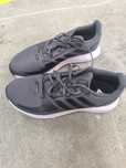 Vende-se sapatilhas adidas