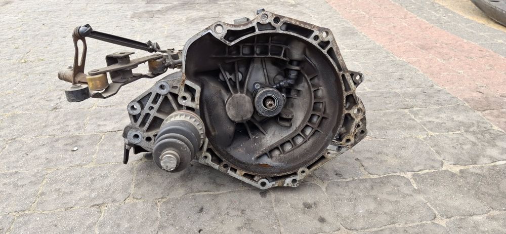 Skrzynia biegów opel astra h Meriva corsa 1.6 1.4 1.2