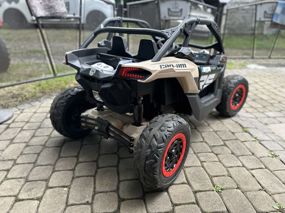 Auto na akumulator buggy Can-am Maverick Turbo RR 4x4 800W DK-CA001