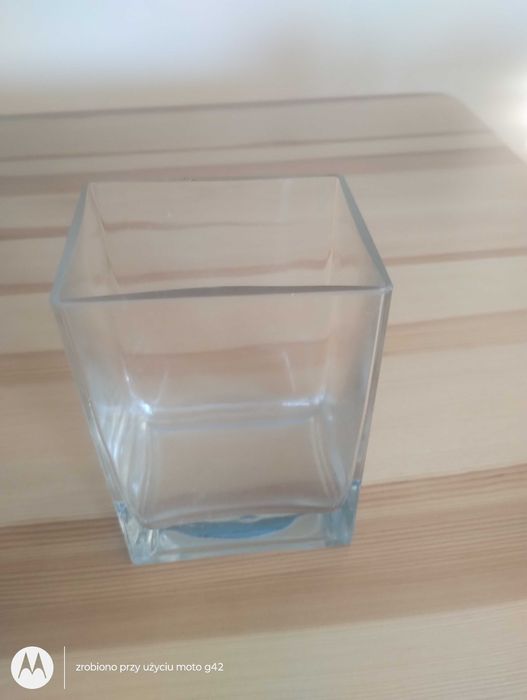 Prostokątny wazon Ikea