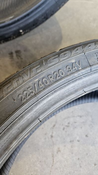 2szt 225/40/20 Toyo Nowe opony dot2821r ZIMA