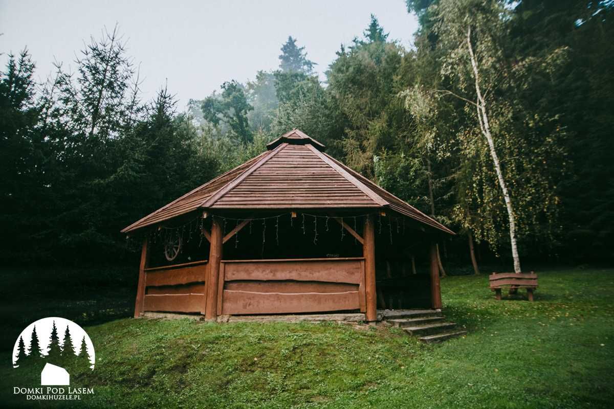 DOMKI POD LASEM - BIESZCZADY - Lesko - domek noclegi Polańczyk Solina