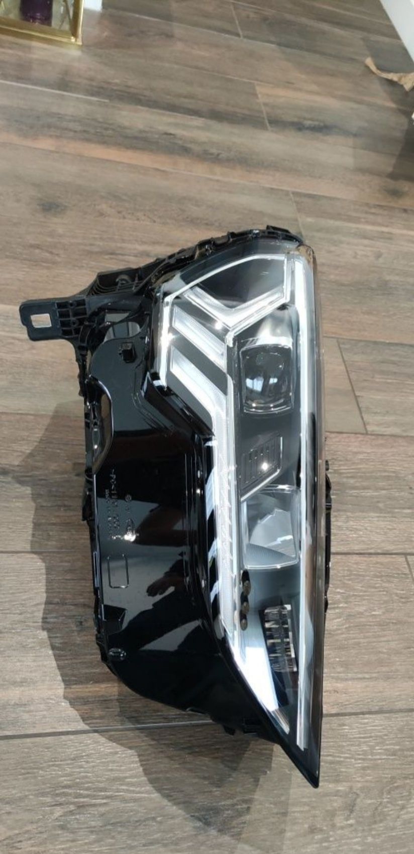 Lampa prawa Audi Q3 Full Led Europa