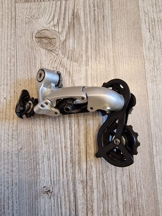 Przerzutka tylna Shimano Nexave RD-C531