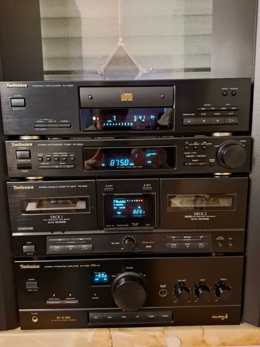 Wieża Technics X 320 HiFi Stereo Bardzo ładna Kolumny 2X100 W