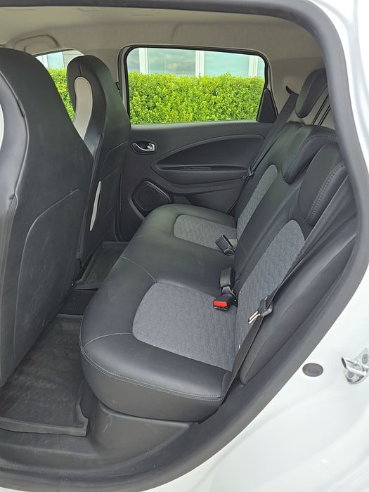 Renault Zoe R135 (135cv) Techno EV50 - IVA Dedutível