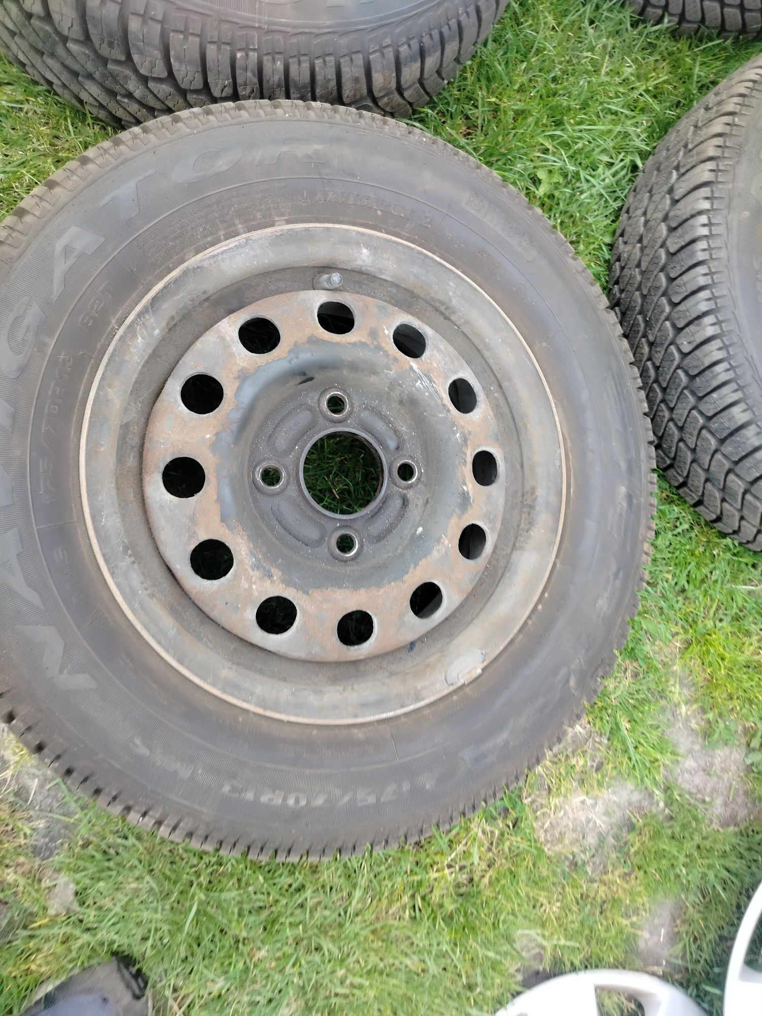 Koła fiat Albea  13" 175/70 4x98 opony wielosezonowe 2022r