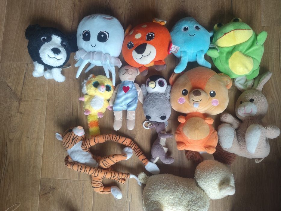 Zestaw maskotek/ pluszaków