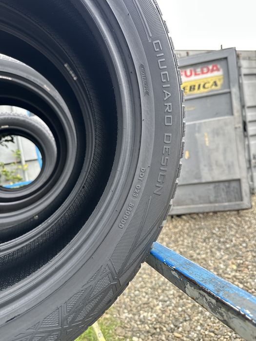 Шини б/у 235/50 R19 Vredestein 2шт