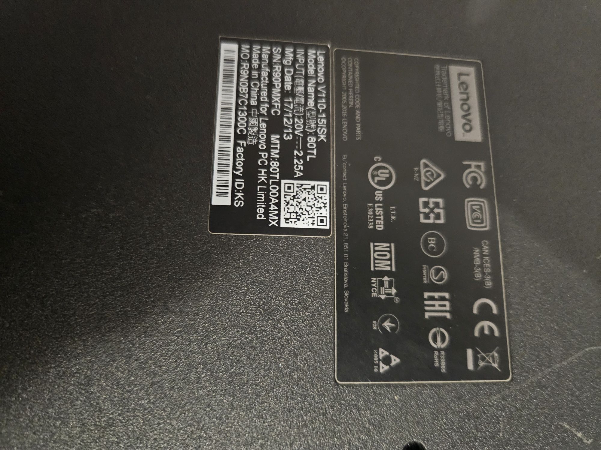 Lenovo 15.6" intel core i3 6006U | 8gb DDR4 | 240gb ssd. S.25