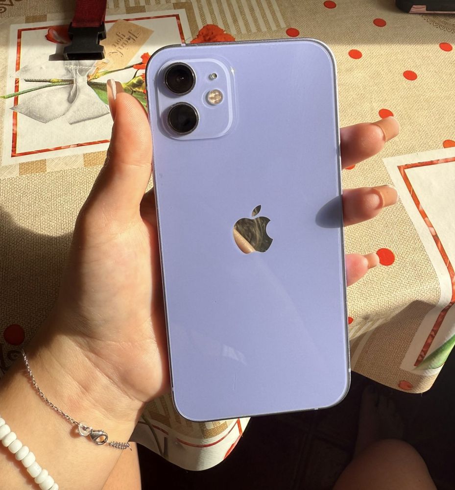 Iphone 12 lilás 256gb