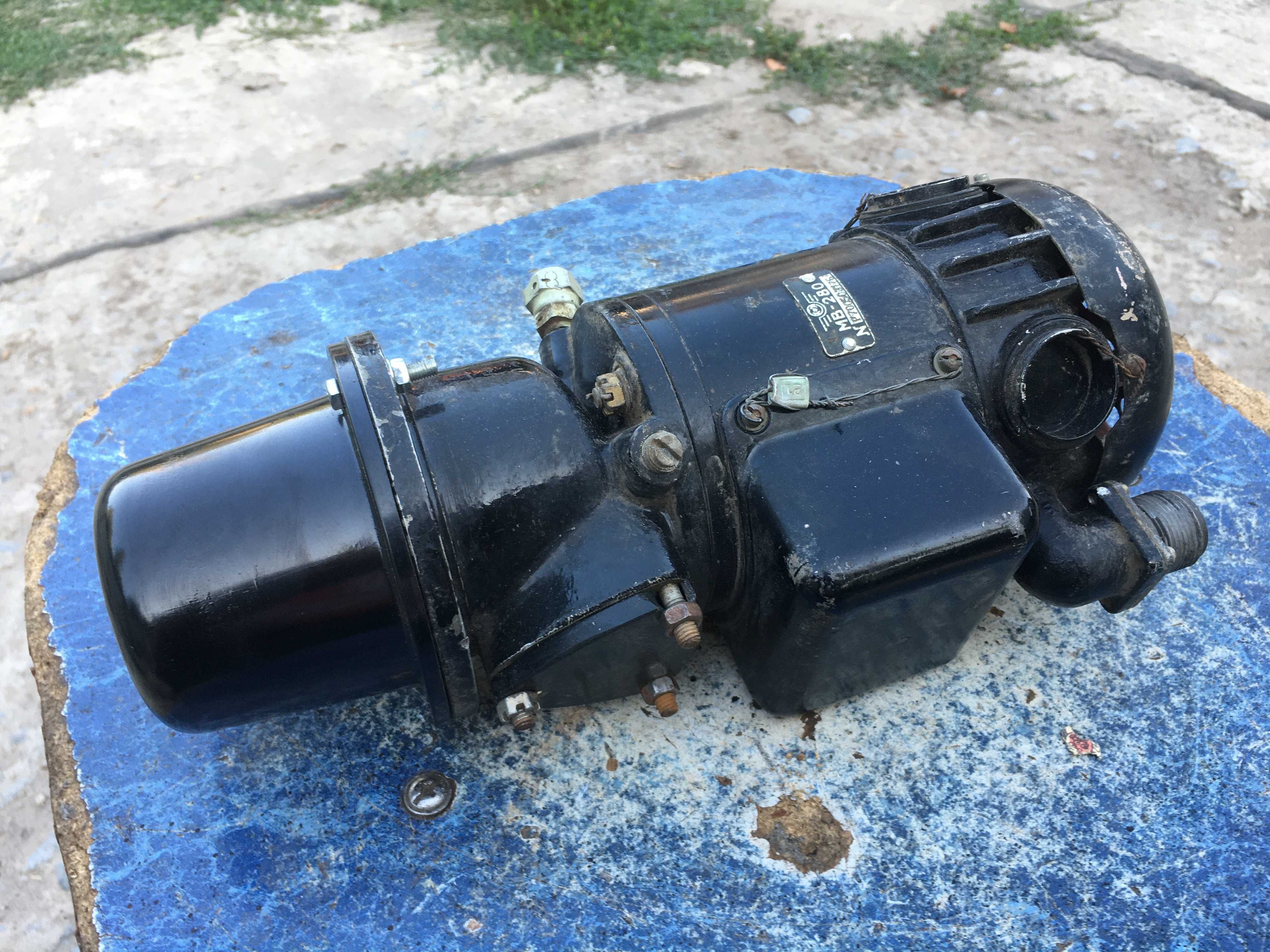 Насос авиационый топливный водяной тип 463Б МВ280 27вольт самолета