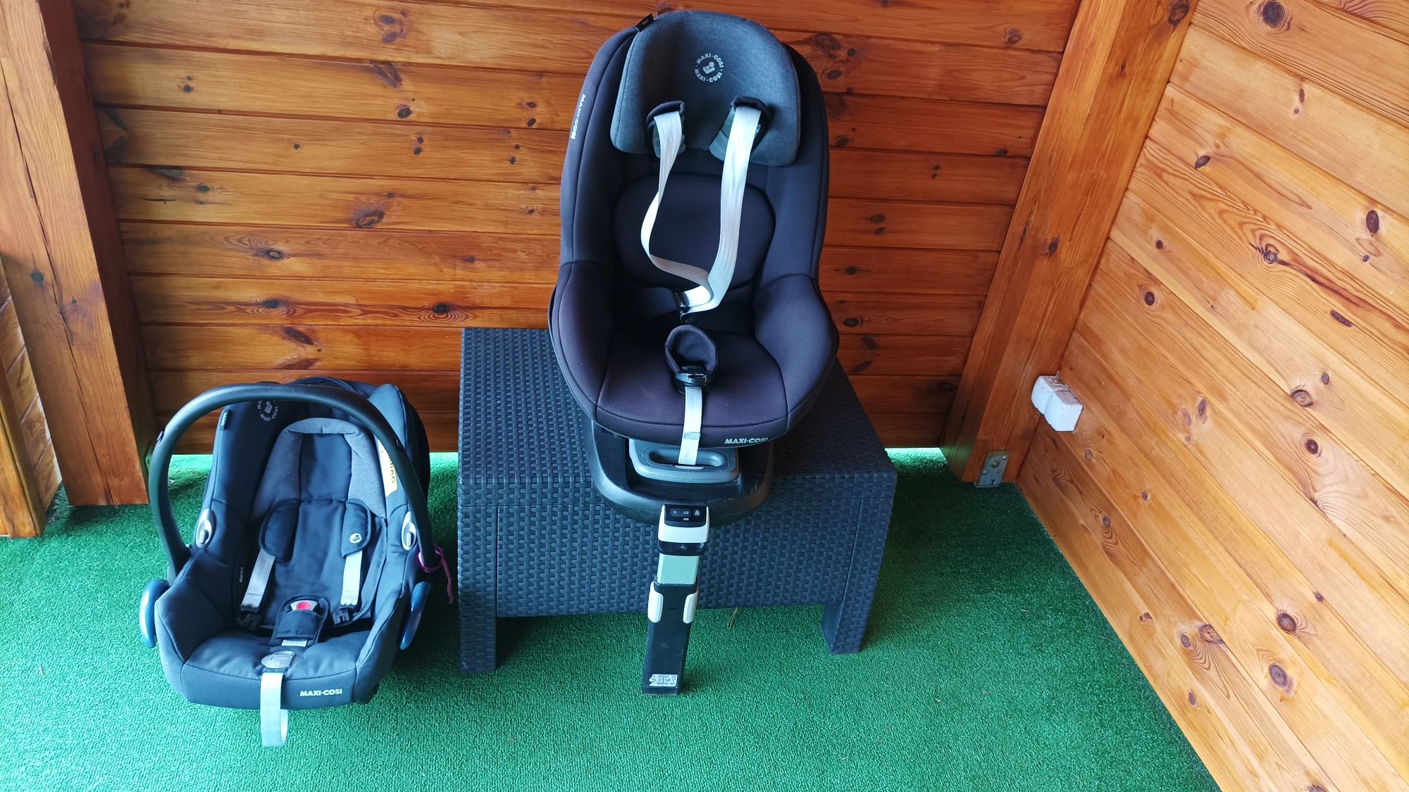 Maxi Cosi Pearl Cabriofix Baza Familyfix Isofix Zestaw 0-18kg jak Nowe