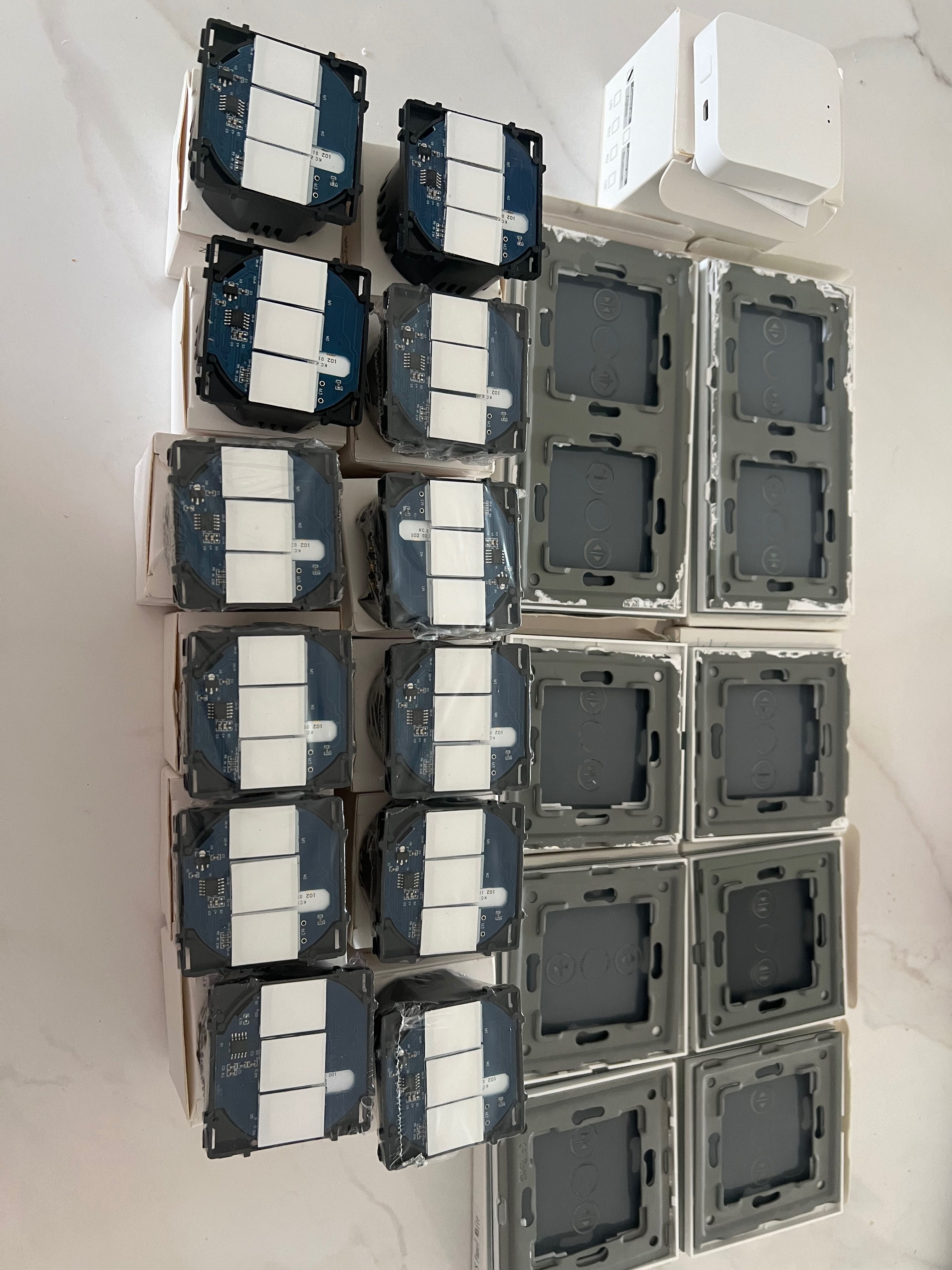 Włącznik dotykowy do rolet plus bramka ZigBee