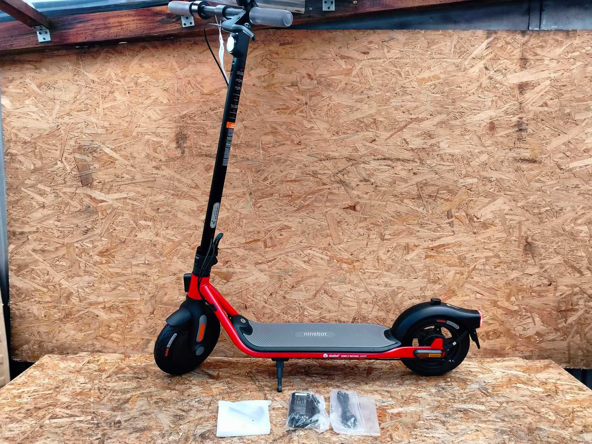 Hulajnoga elektryczna Segway Ninebot D18E , NOWA