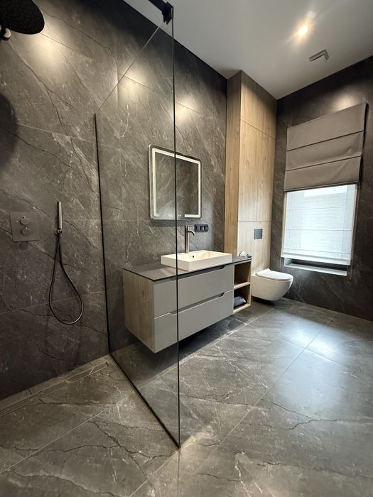 Будинок з газом в Стоянці! Закрите котеджне містечко з озером!