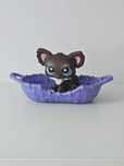 Chihuahua Lps i  sofa Lps