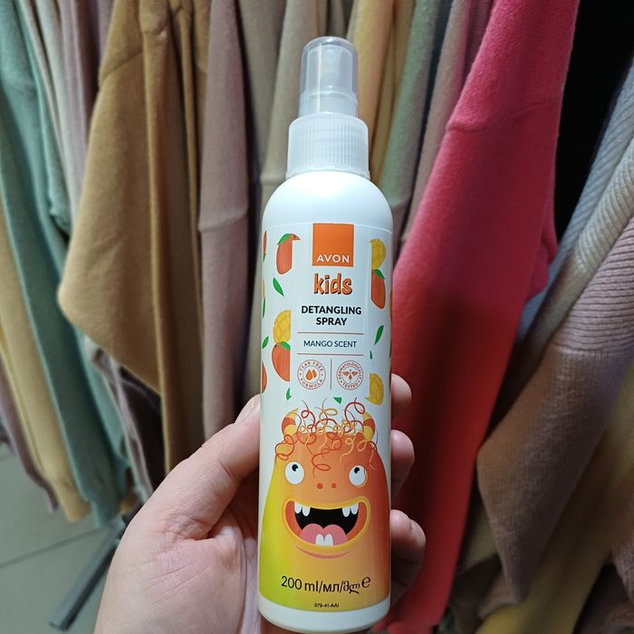 spray ułatwiający rozczesywanie włosów mango 200 ml avon