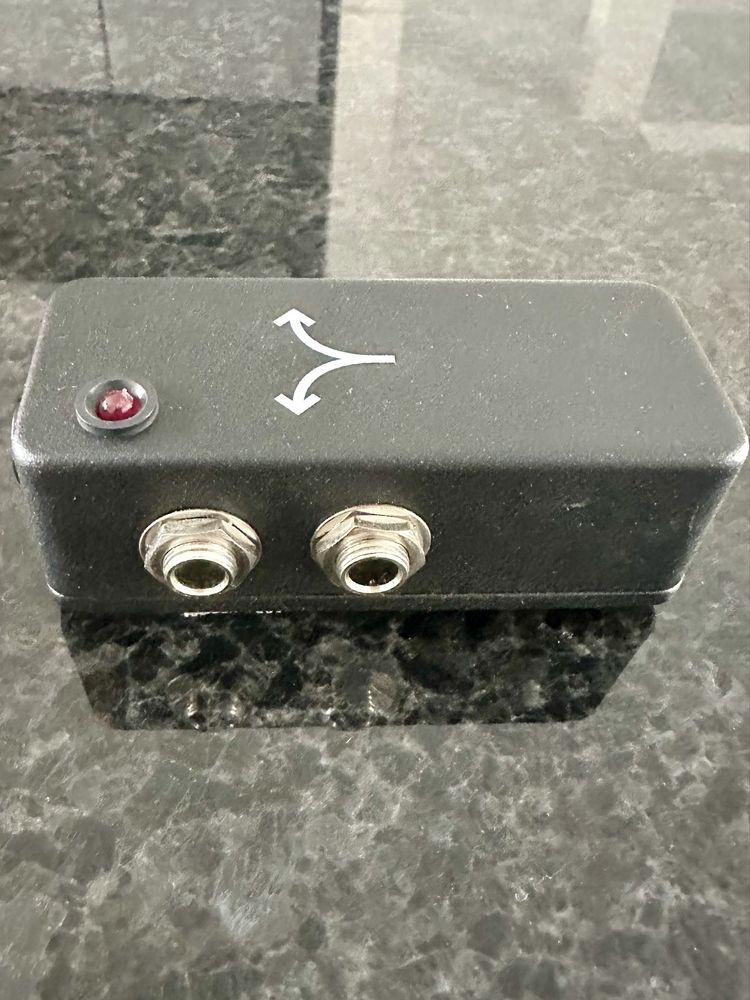 JHS Buffered Splitter