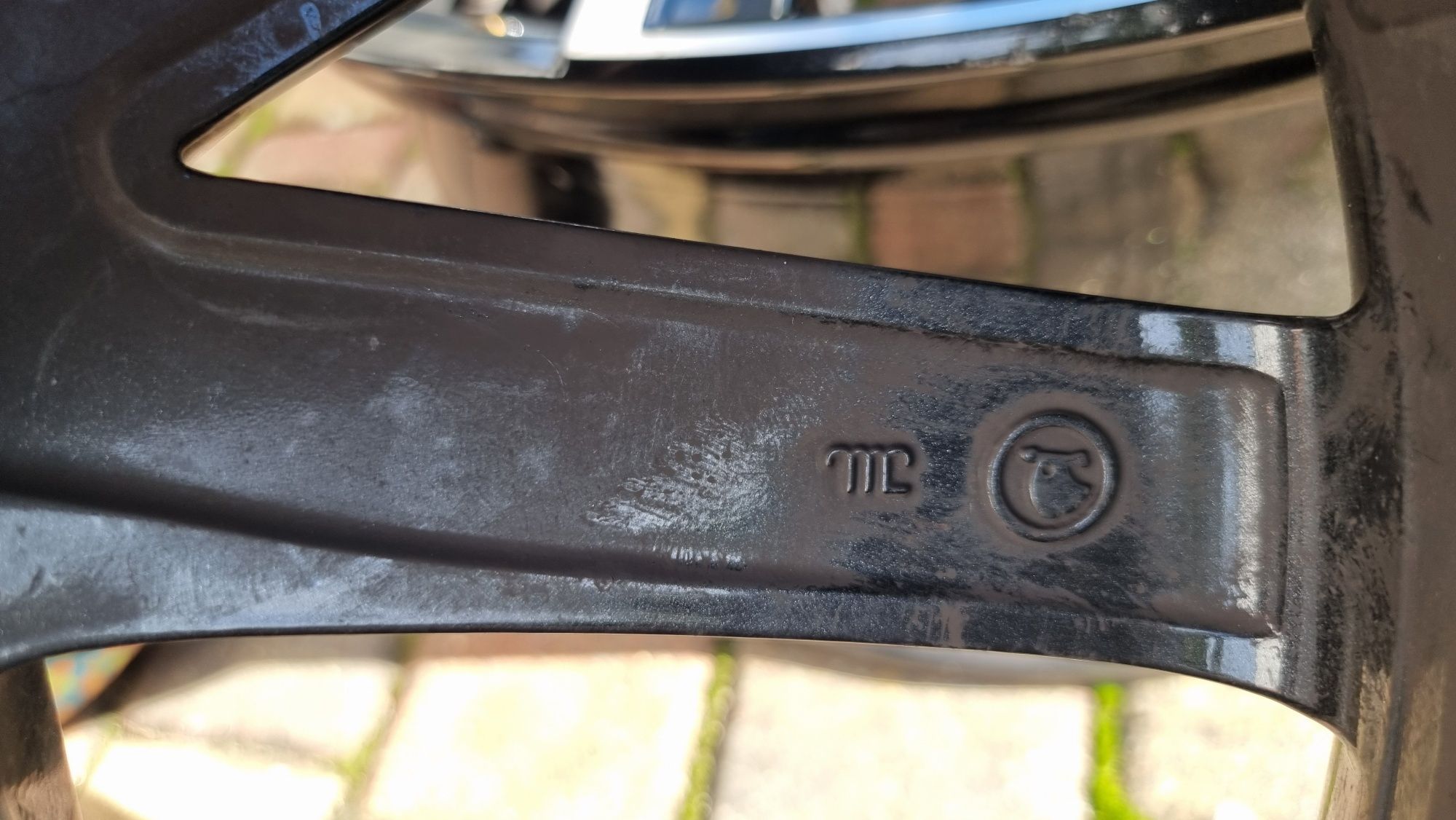 Dwie felgi skoda  19" et45 Szerokość 8.0