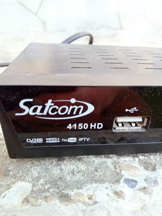 Продам Тв тюнер для супутникової антени