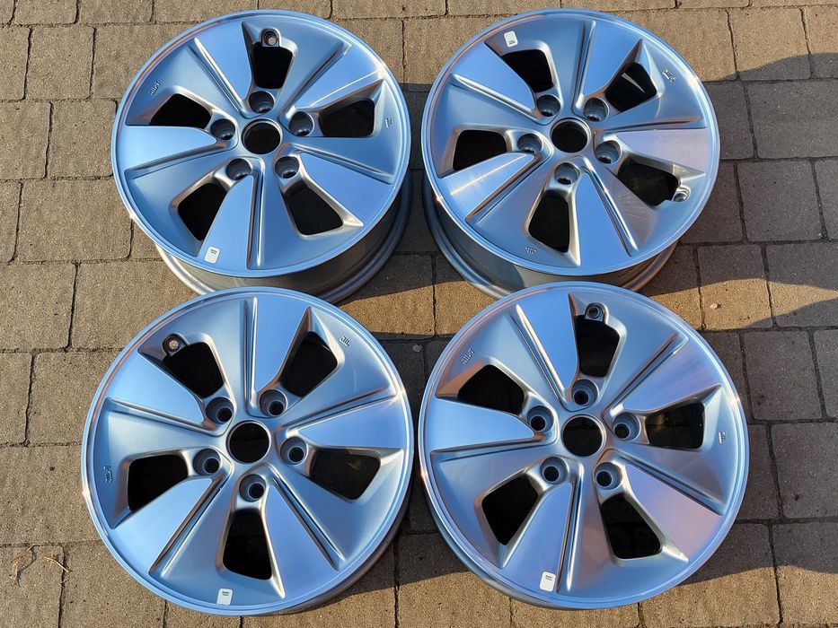 Alufelgi Nissan Renault 5x114,3 6Jx15 et45 cb66.1 jak nowe, cnc!