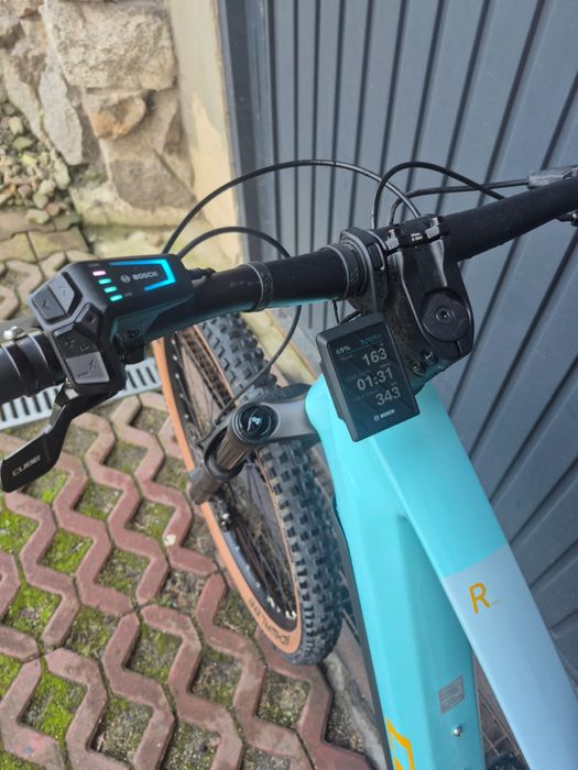 Cube stereo hybrid 140