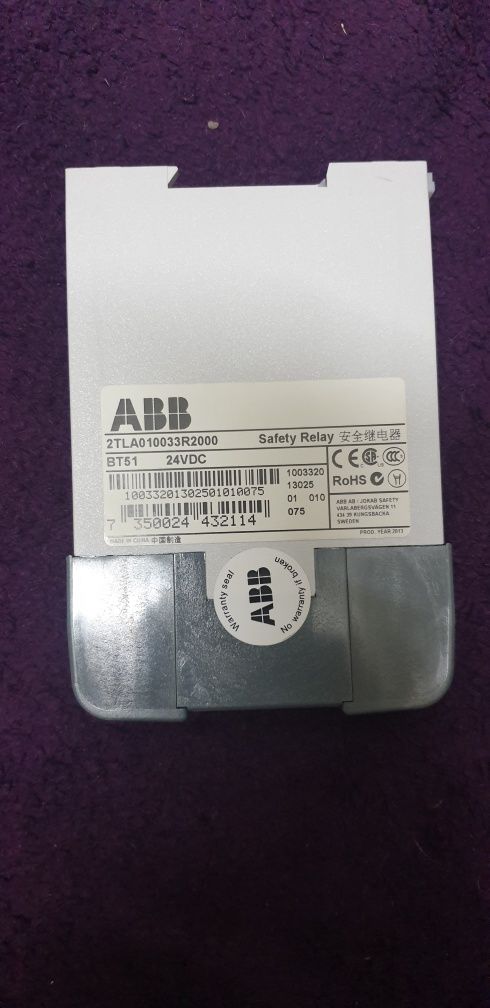 Zestaw przekaźników bezpieczeństwa Pilz Pnoz S6 i ABB BT51