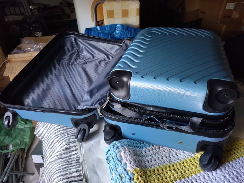 Malas/ Trolleys NOVOS... CONJUNTO