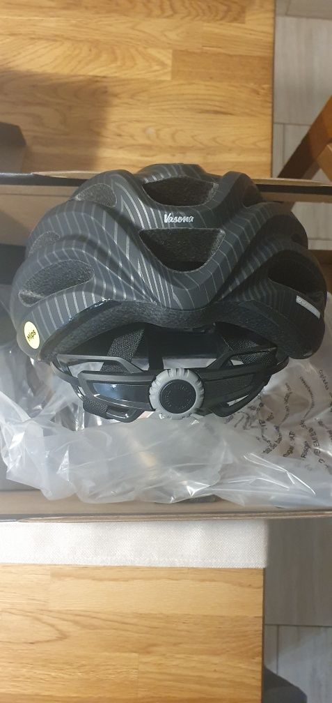 Kask Giro Vasona MIPS 50-57 damski