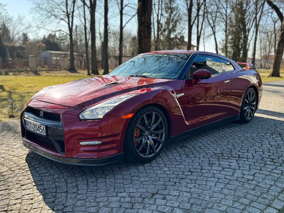 Nissan GT-R R35 Premium Edition