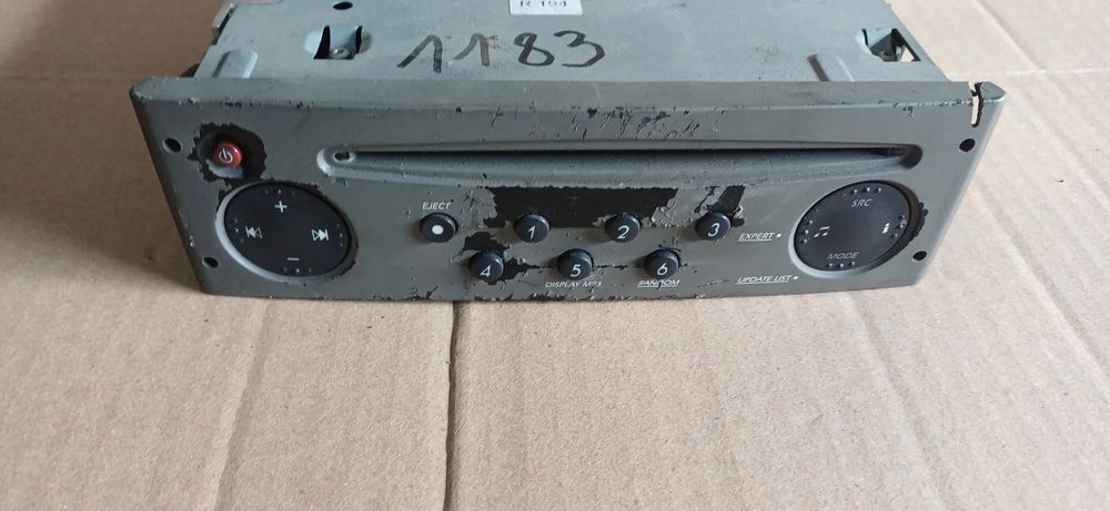 Radio fabryczne radioodtwarzacz Renault Thalia II