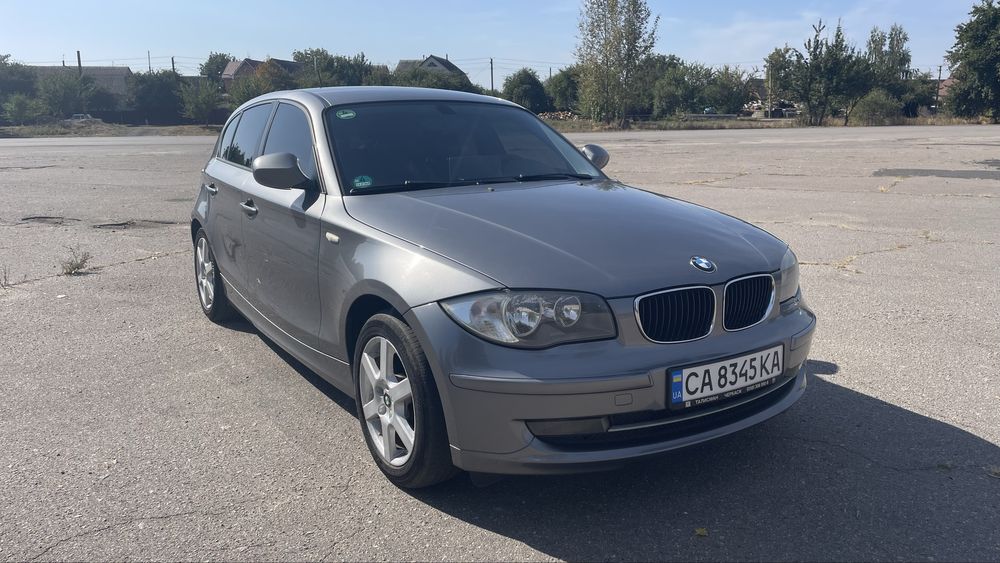 BMW 1 series 2.0 бензин