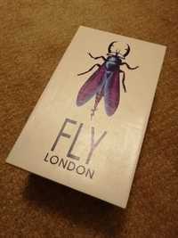 Sapatos "Fly London"