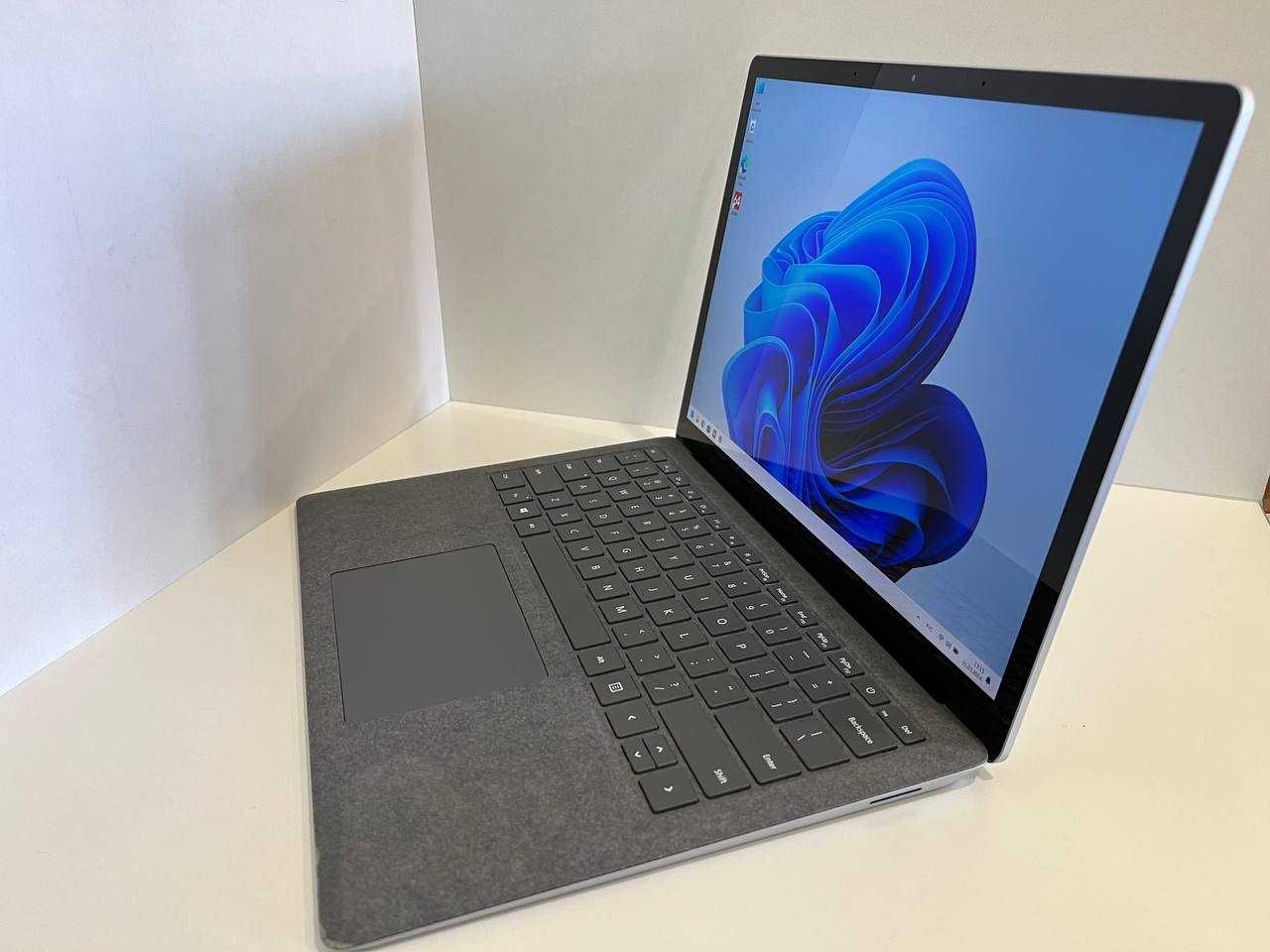 Ноутбук Microsoft Surface Laptop 3 Core i5 1035G7 8Gb 256Gb 13.5″ 2K