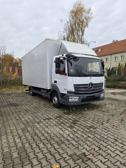 Mercedes Atego 821