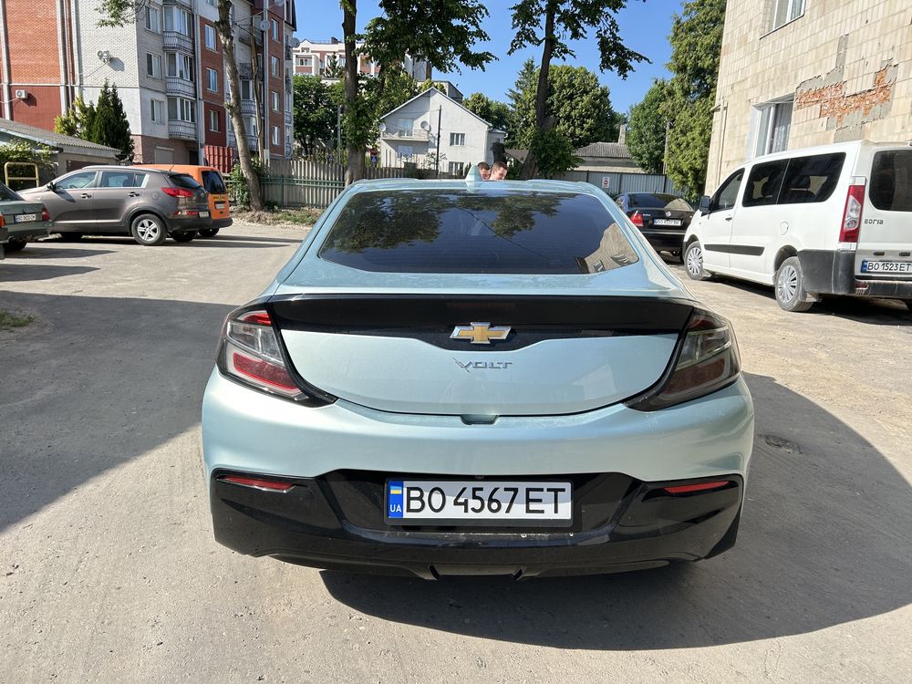 Chevrolet Volt 2