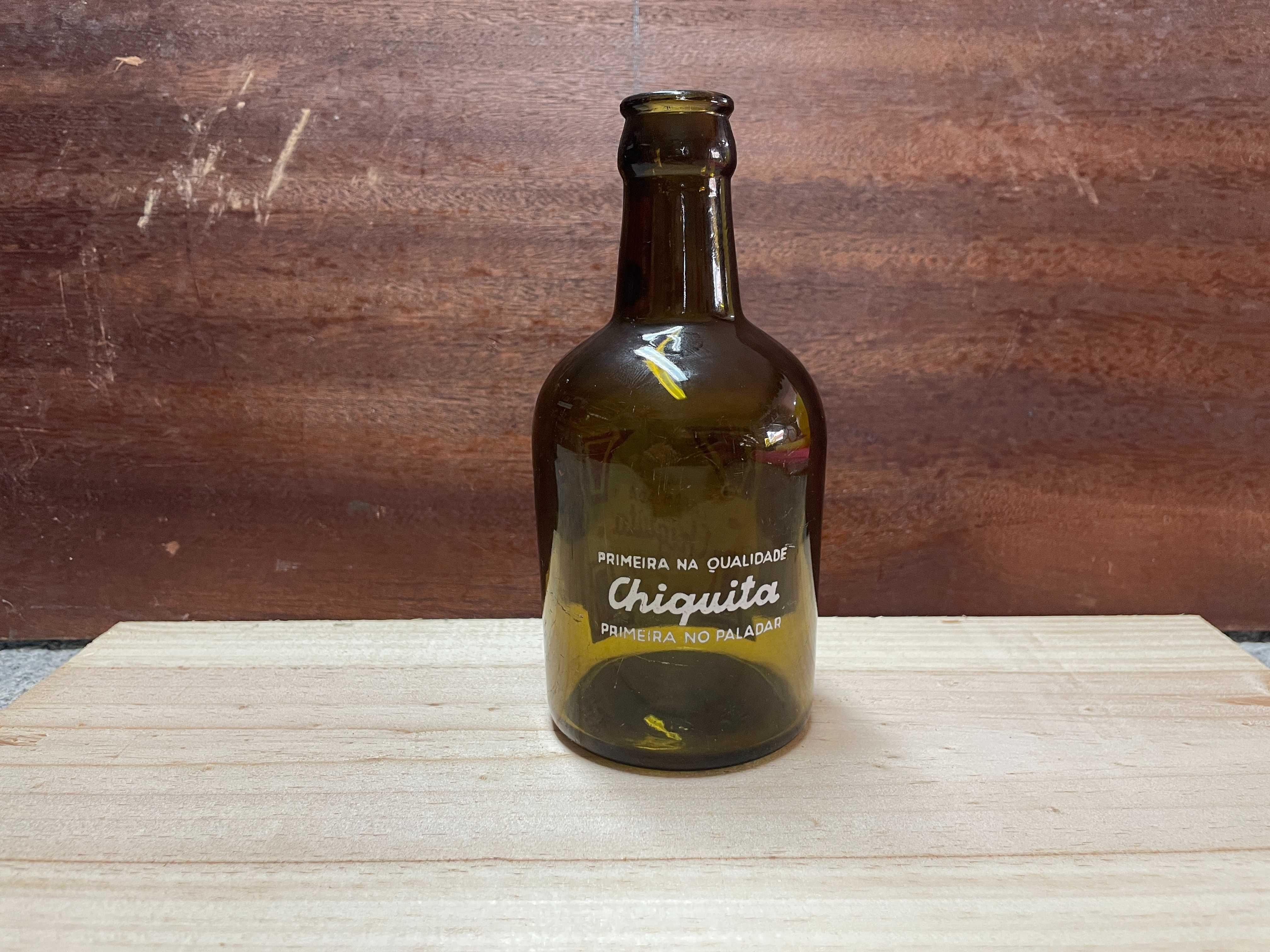 Garrafa Pirogravada Chiquita
