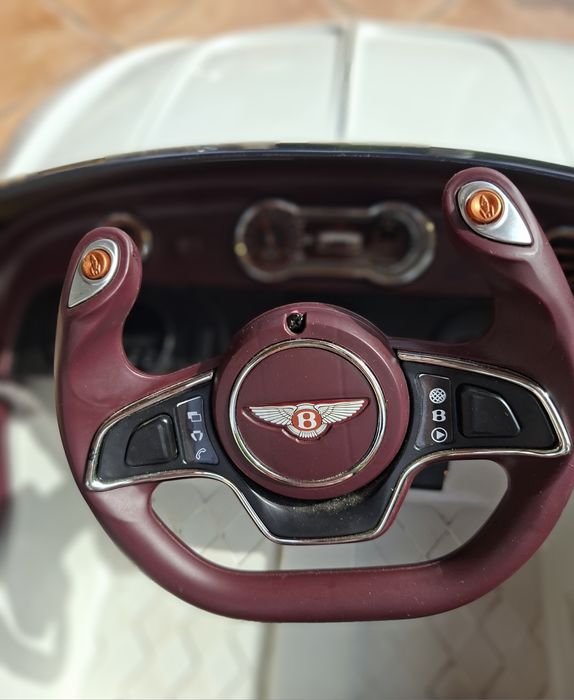 Samochód dziecięcy Bentley EXp12