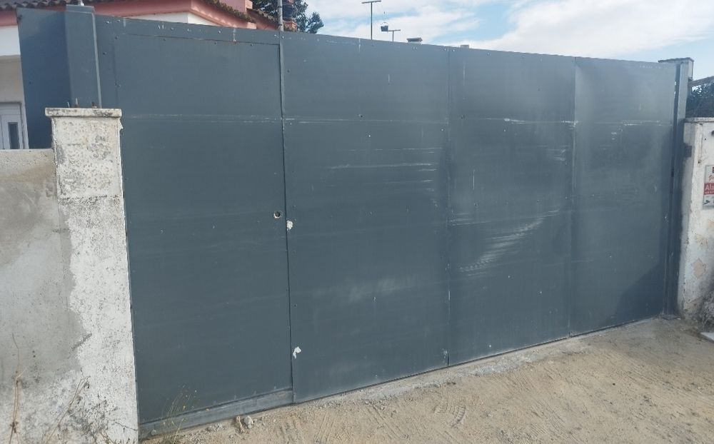 Portão cerca de 4,10 x 1,90