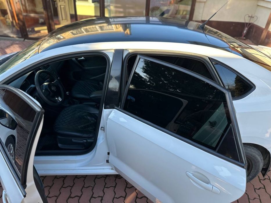 Volkswagen polo 2013