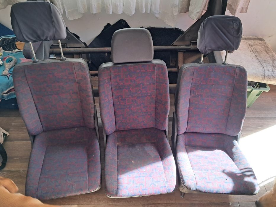 Bancos traseiros de Mercedes vito 110