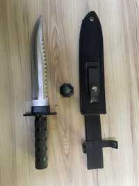 Nóż Traper lekko używany