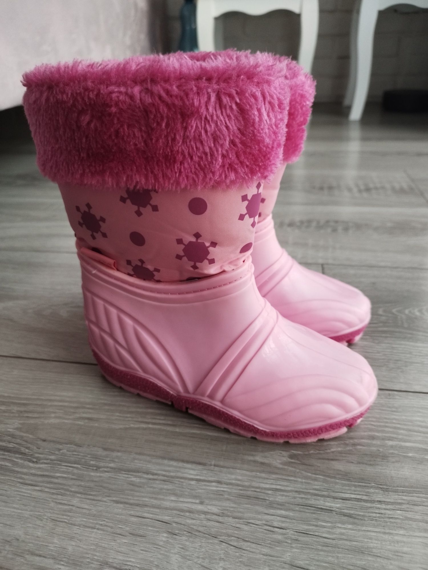 Różowe buty zimowe śniegowce ocieplane kalosze 29