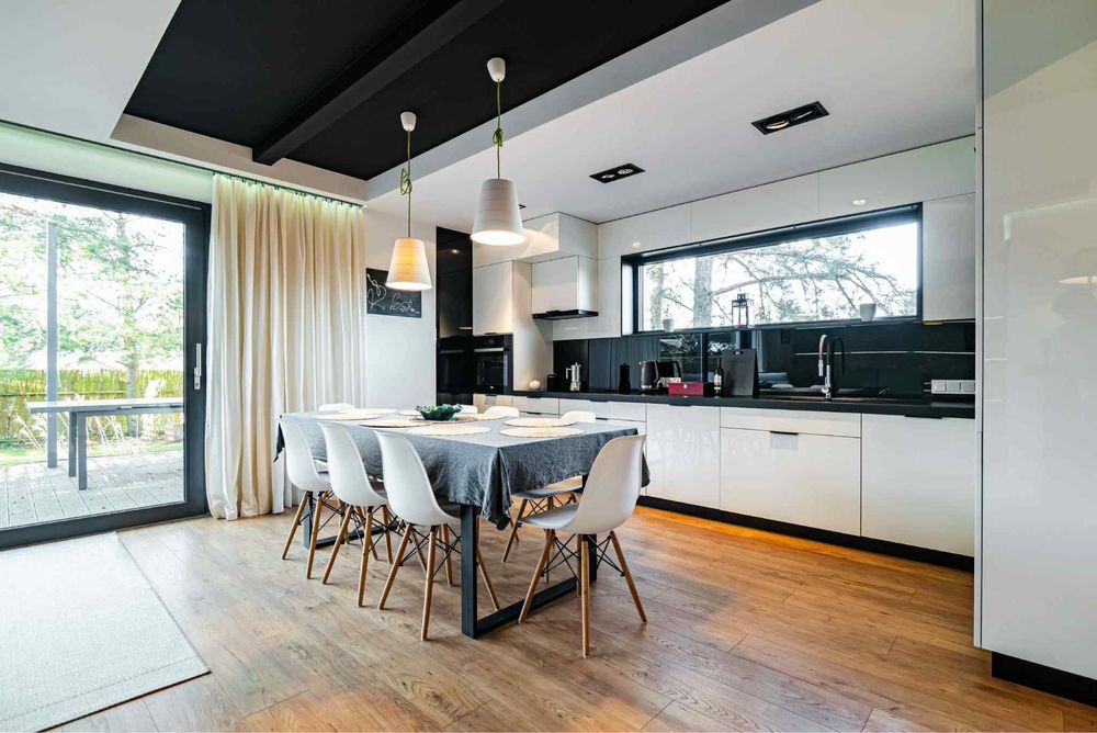 Luksusowy domek „White Glove” – Narty | sauna, jezioro, taras 50 m²