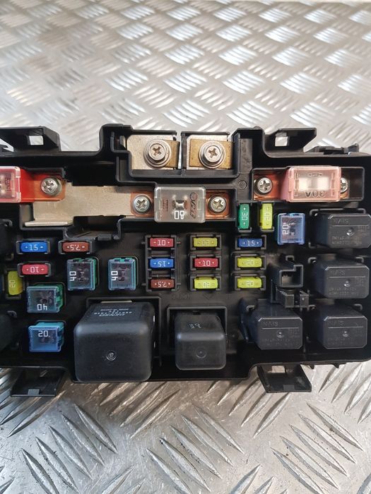 Skrzynka Bezpieczników Honda Stream 1.7B 05R-