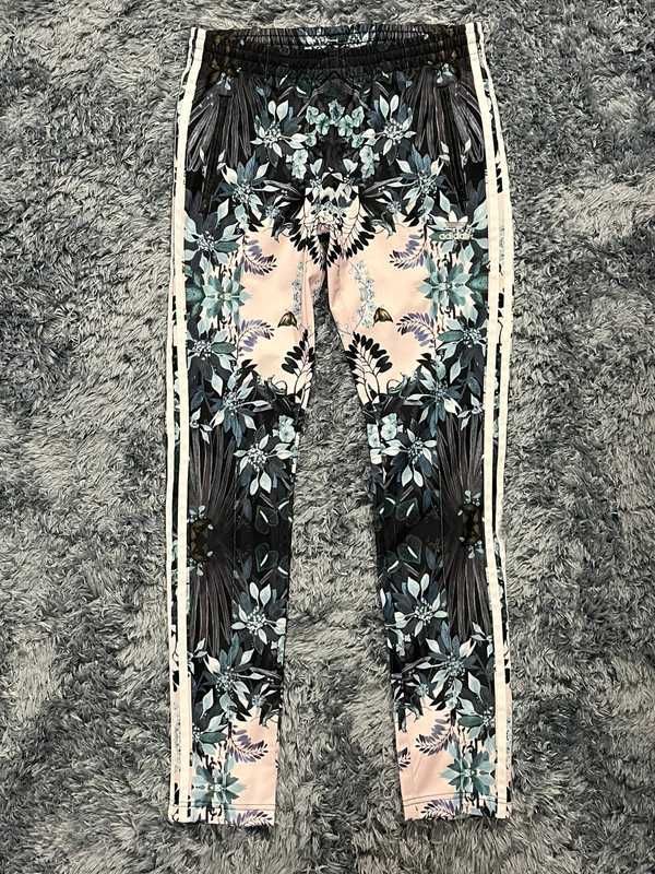 Adidas damskie dresy w kwiaty