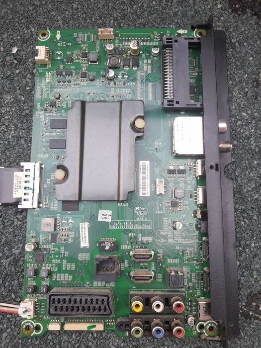 Sprzedam części do telewizora Hisense