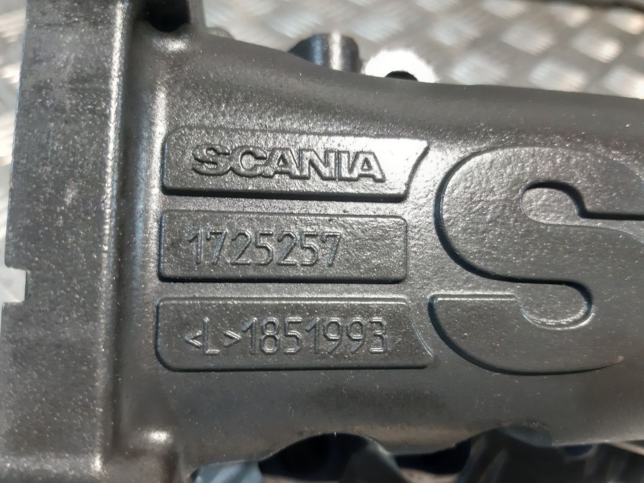 Kolektor Dolotowy Scania 1725257